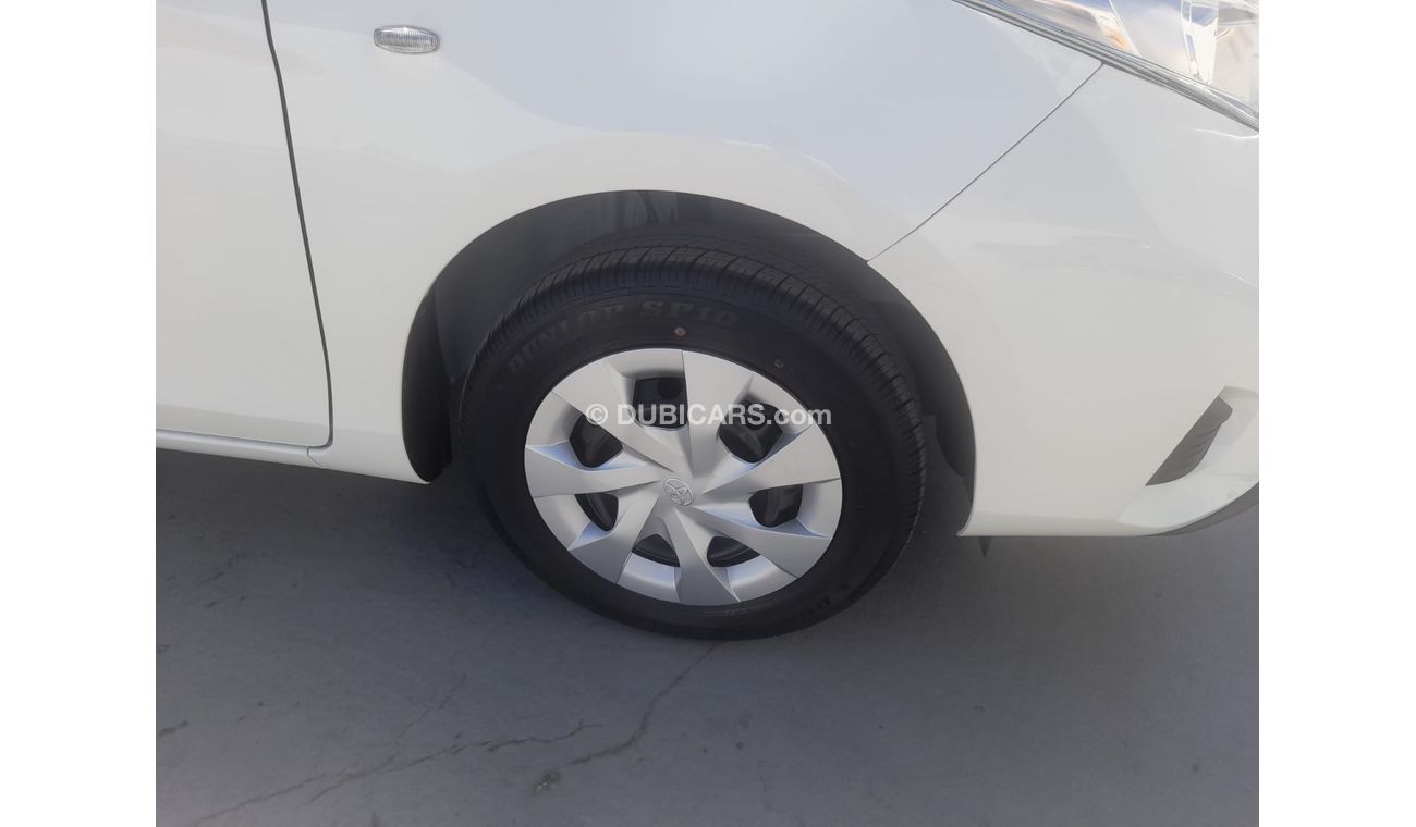 Toyota Yaris 1.3 L basic option