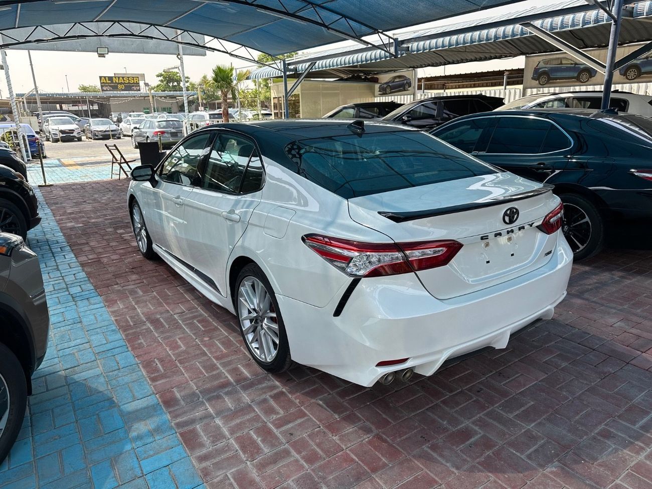 Toyota Camry Solara Toyota Camry xse trim 2020 with 2.5 engine in perfect condition, air tanks all in place, minimal dam
