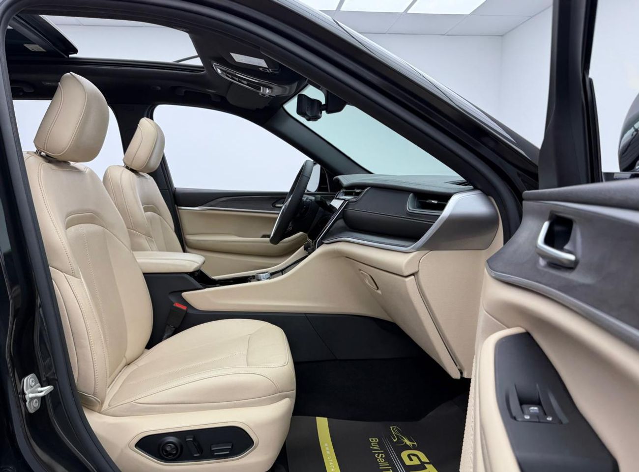 Jeep Grand Cherokee Limited 3.6L 2023 Jeep Grand Cherokee Limited Plus, 2026 Jeep Warranty, Full Jeep Service History, G