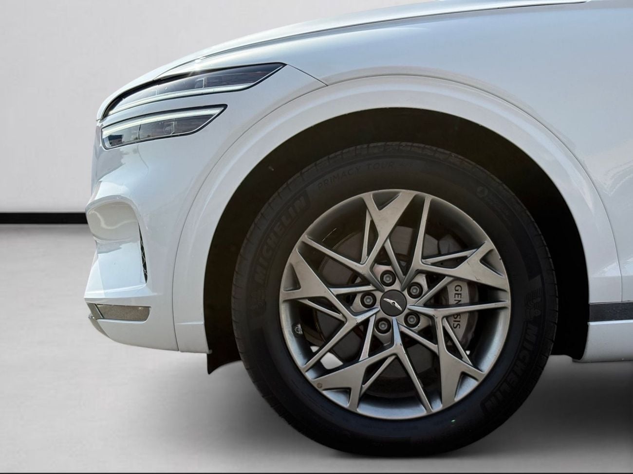 Genesis GV70 PREMIUM AED 2,240 P.M | 0% DOWN PAYMENT | GENESIS GV70 2.5T AWD | 2.5L TURBO – 304 HP | 2025