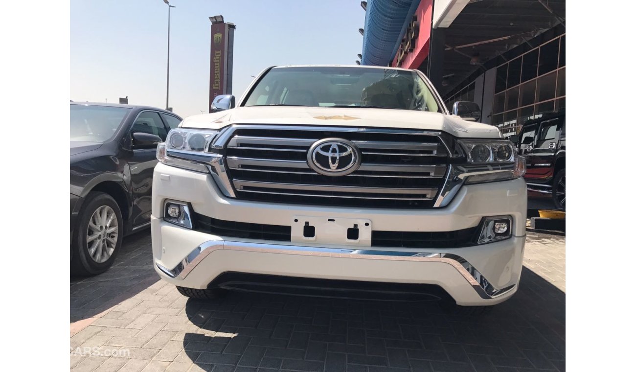 Toyota Land Cruiser V8