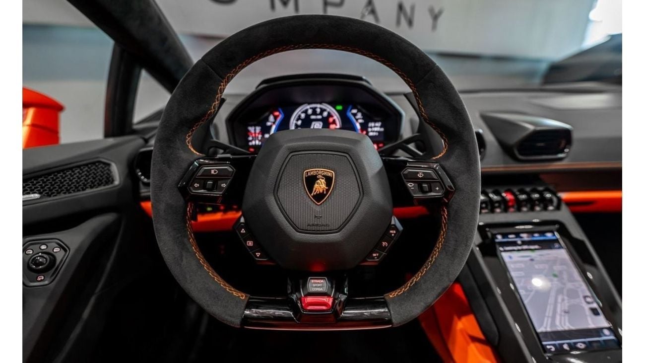 Lamborghini Huracan 2023 Lamborghini Huracan Evo Sypder, 2028 Lamborghini Warranty, 2026 Service Contract, Low KMs, GCC