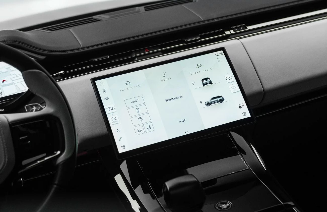 Land Rover Range Rover 4.4L V8 Twin-Turbo Mild-Hybrid