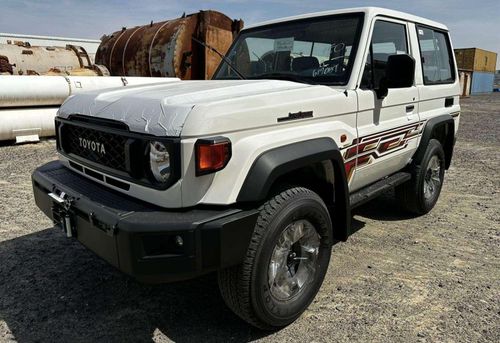 Toyota Land Cruiser 70 2024 Toyota Land Cruiser LC71 LX (3-Door) Hardtop 4.0L V6 Petrol M/T For Export