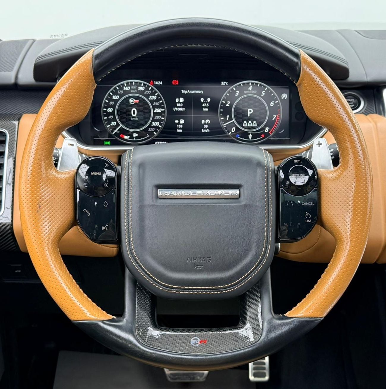 Land Rover Range Rover Sport 2022 Range Rover Sport SVR, 2027 RR Warranty + Service Pack, Full RR Service History, GCC