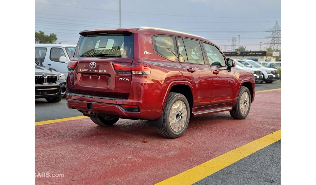 تويوتا لاند كروزر Toyota Land Cruiser GXR 4.0L Petrol GCC Red with Beige interior Model 2022