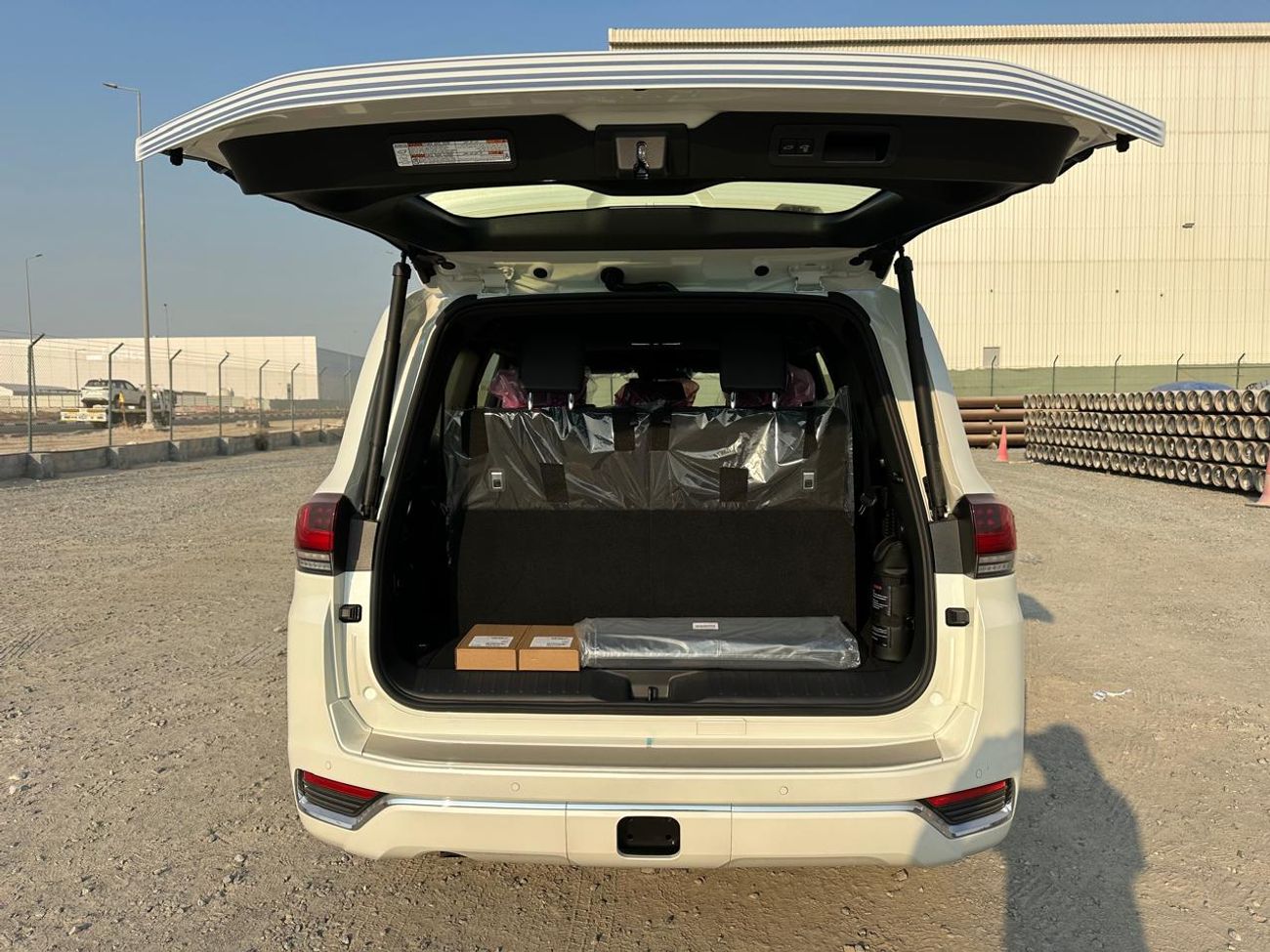 تويوتا لاند كروزر Toyota Land Cruiser VX 3.5L 2026 TT With Radar (Export Only)