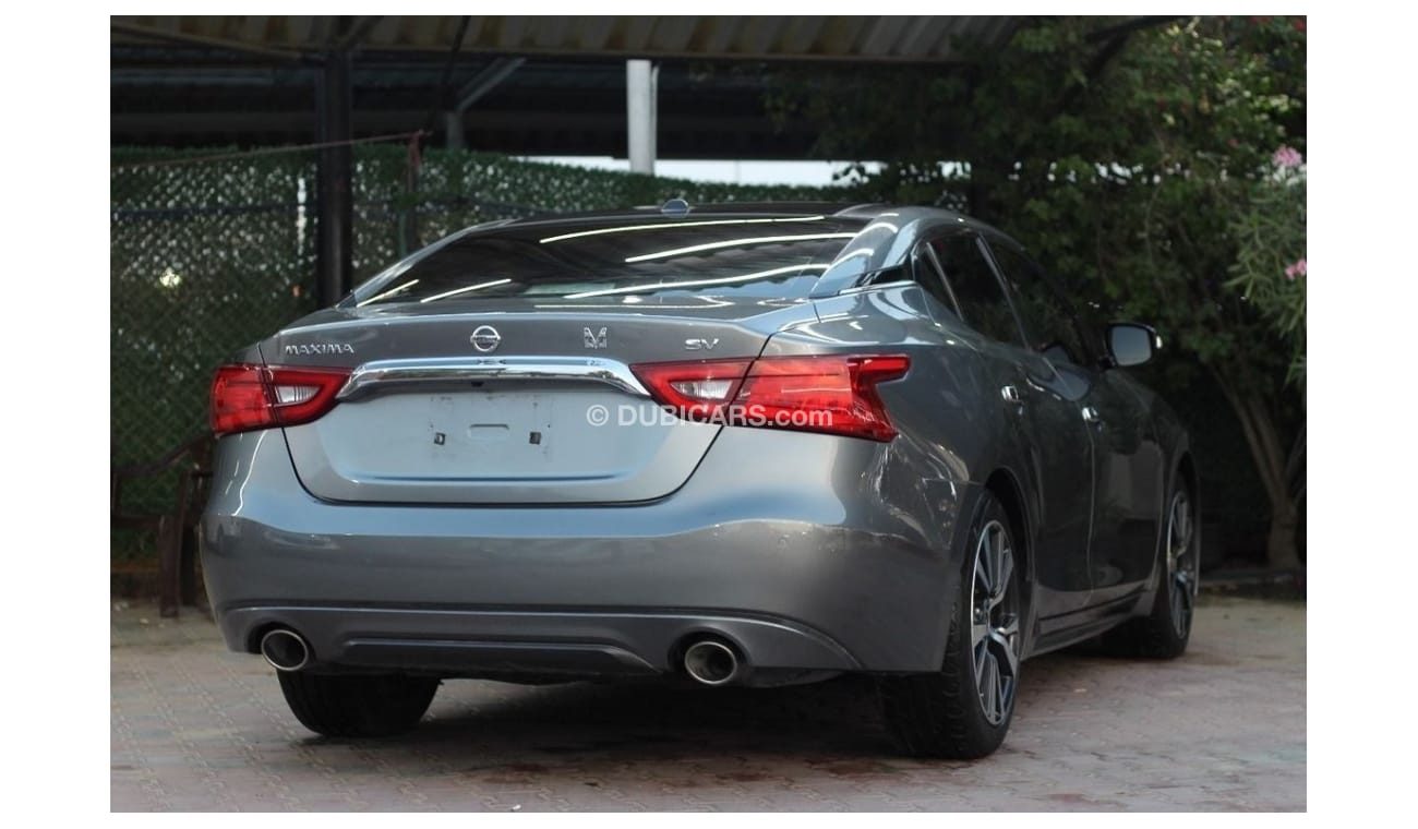 Nissan Maxima SV