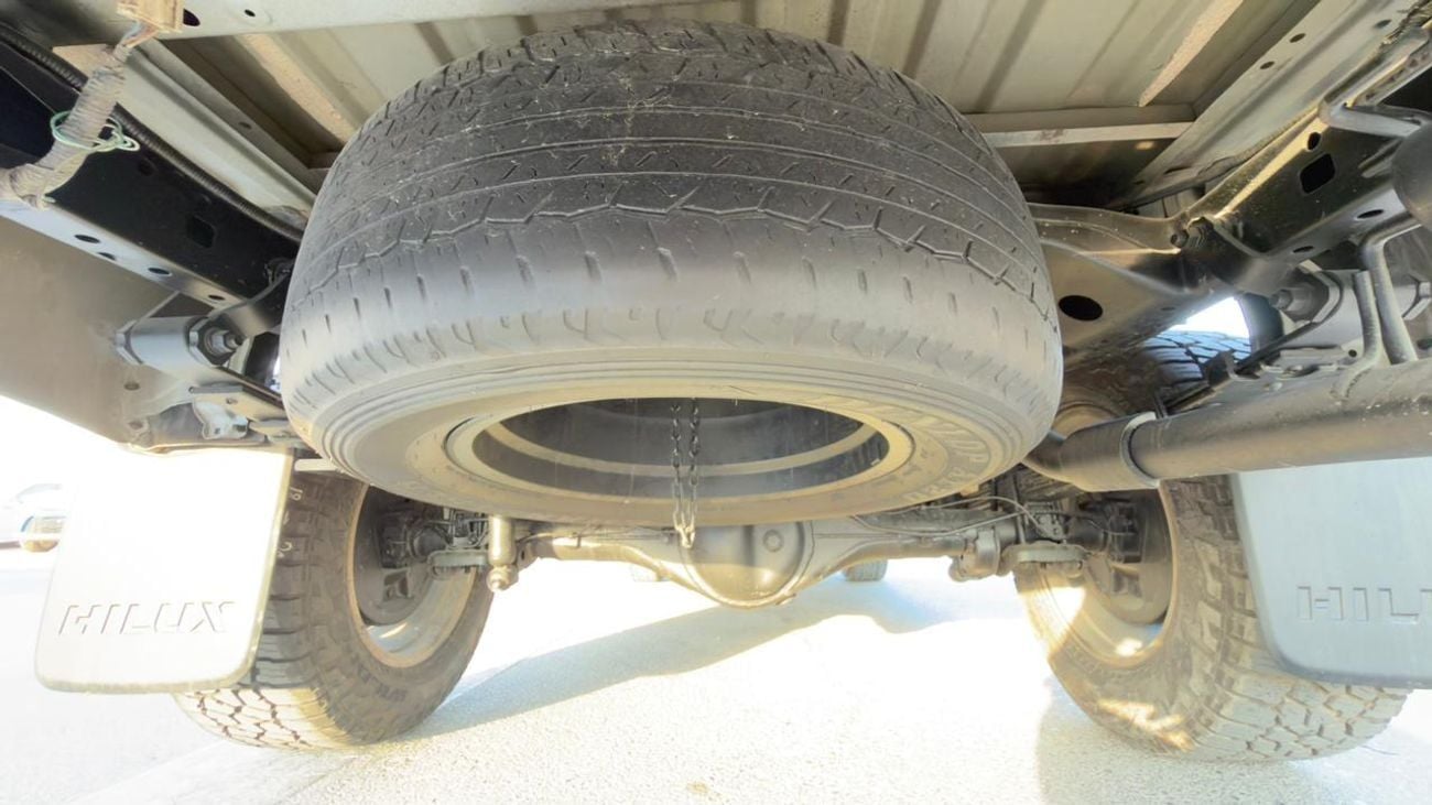 Toyota Hilux 2018 | DOUBLE CABIN | RHD | 2.8L DIESEL ENGINE | AUTOMATIC TRANSMISSION | RHINO ROOF RACK | NUDGE BA