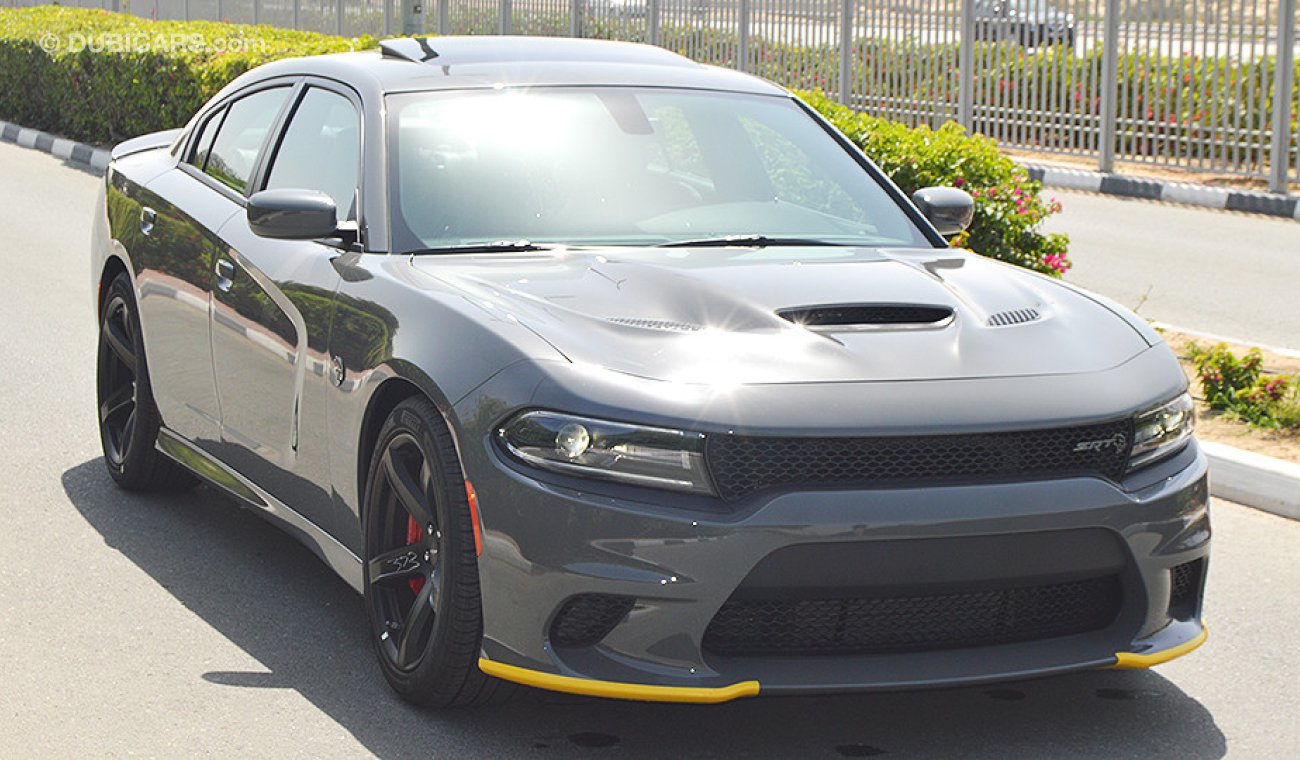 Dodge Charger Hellcat SRT, 6.2L, V8 HEMI, 0 km, GCC Specs with 3 Years or 100K km Warranty