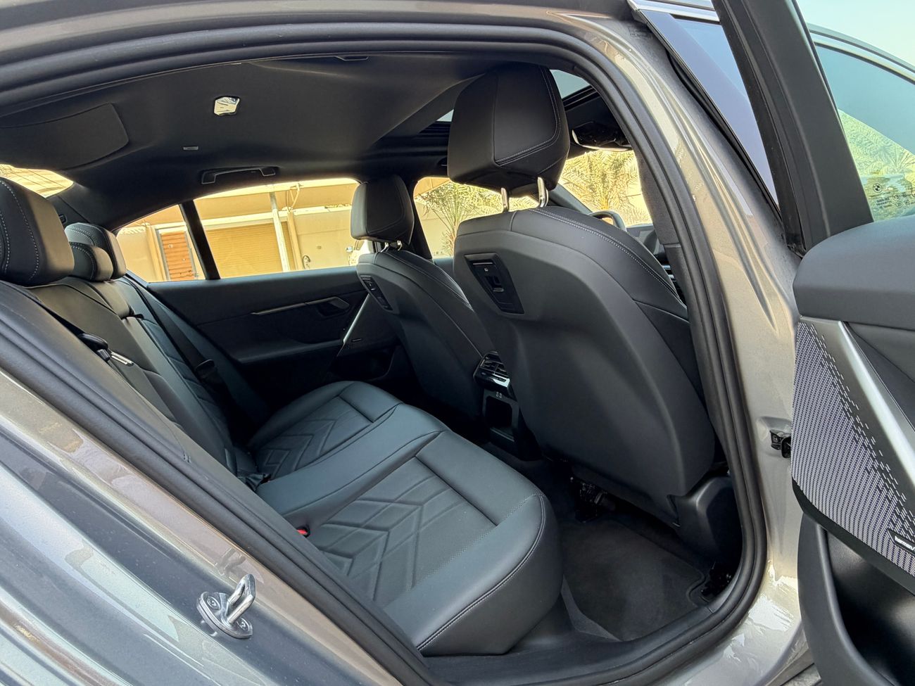 بي أم دبليو 530i Xdrive 530i