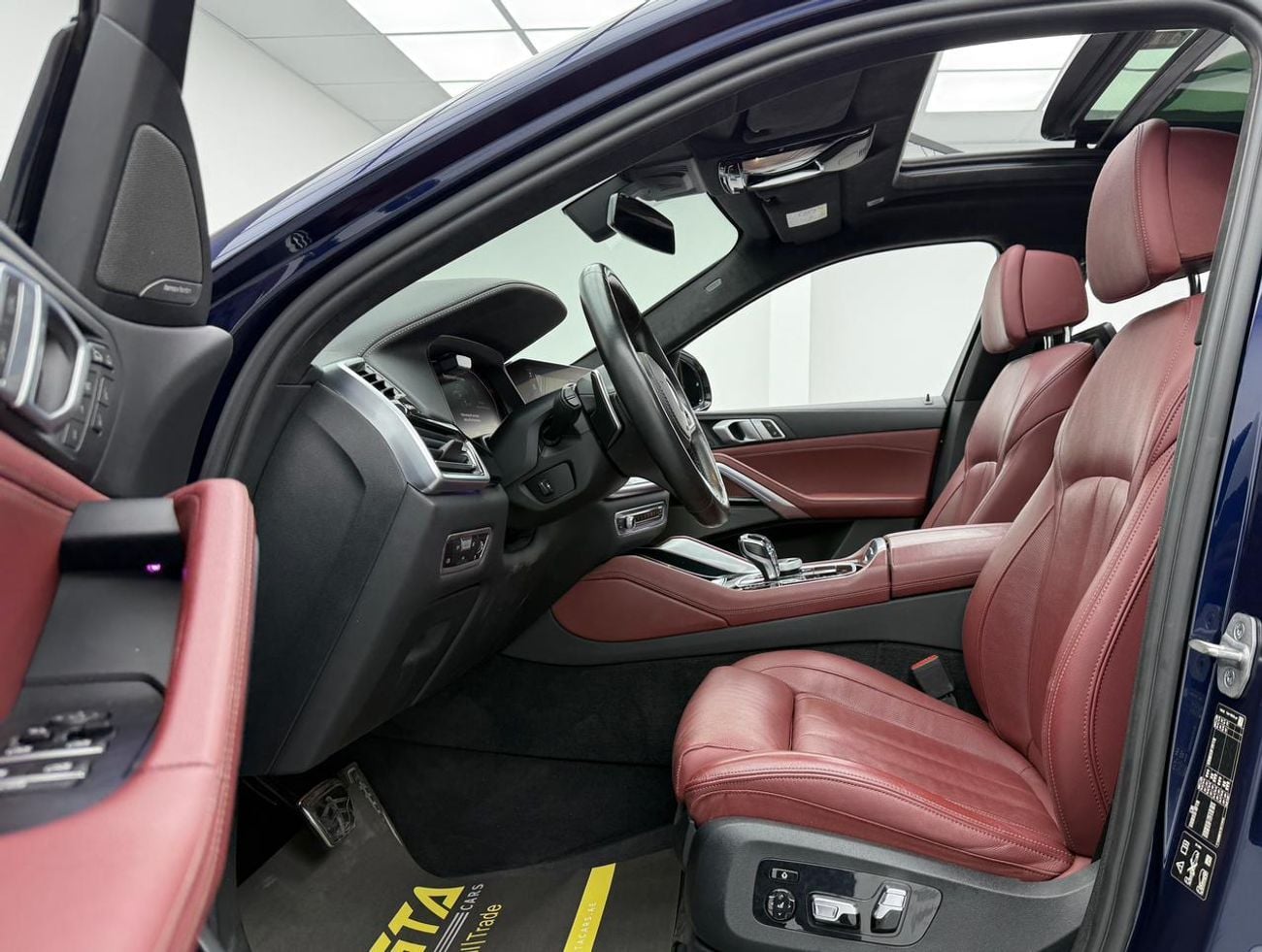 BMW X6 M50i 4.4L 2022 BMW X6 M50i,Warranty ,Full BMW Service History, GCC