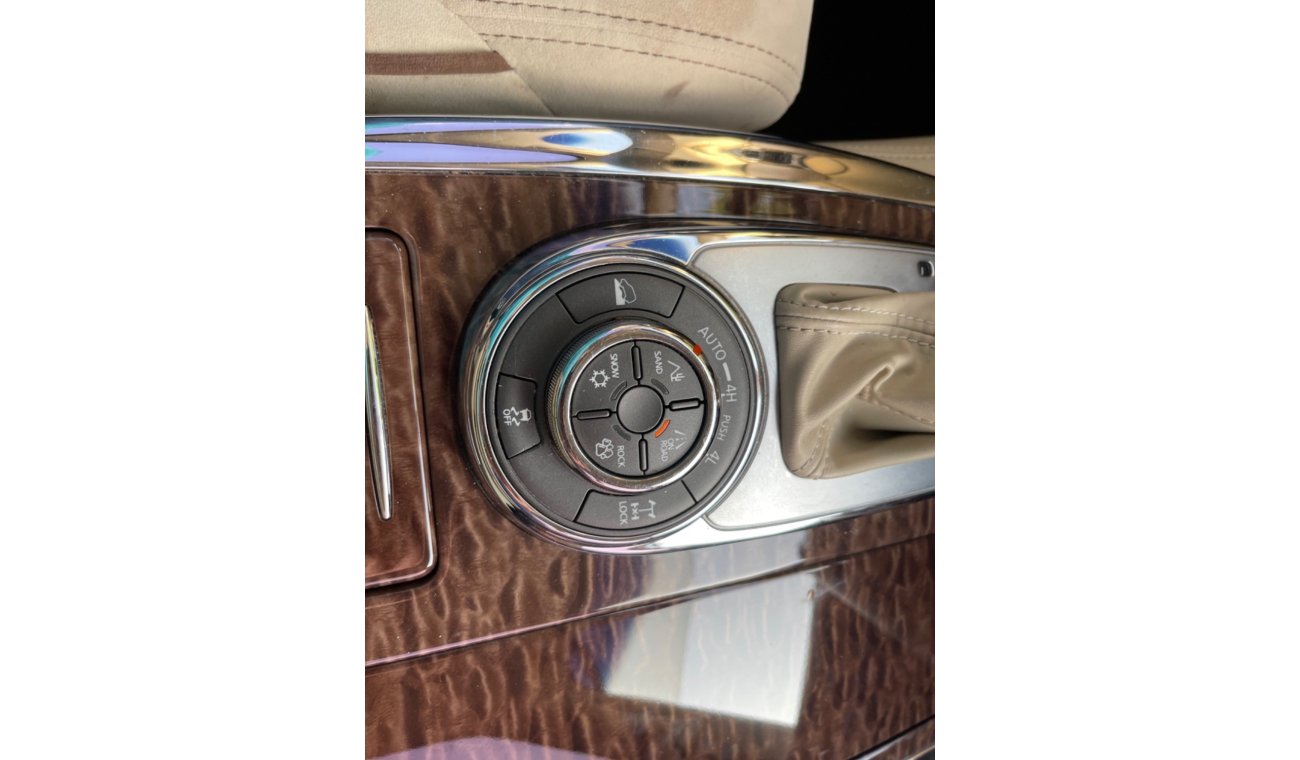 نيسان باترول SE T1