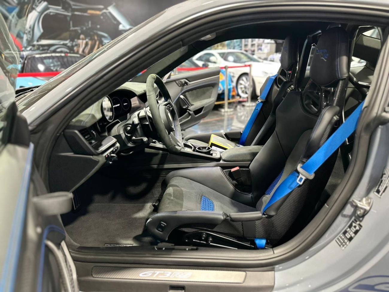 Porsche 911 GT3 RS 4.0L (520 HP) Coupe