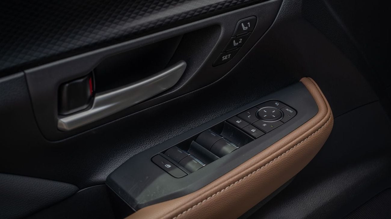 تويوتا جراند هايلاندر TOYOTA GRAND HIGHLANDER 2.4 HYBRIDMAX -2026YM