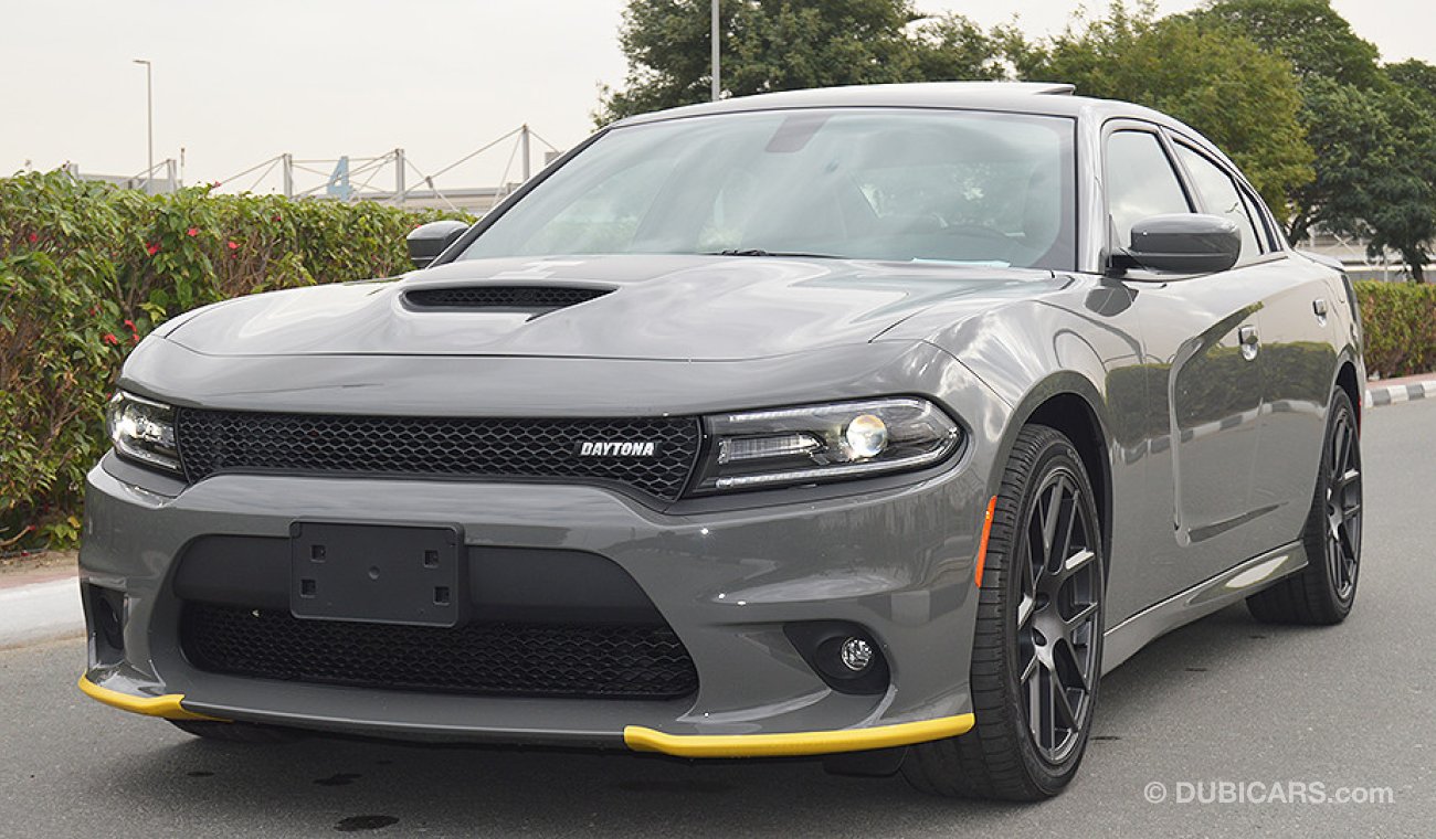 Dodge Charger Daytona R/T RWD  5.7L V8 HEMI