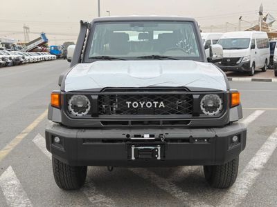 تويوتا لاند كروزر 70 2026 TOYOTA LC 76 2.8L DIESEL 4WD GCC SPEC