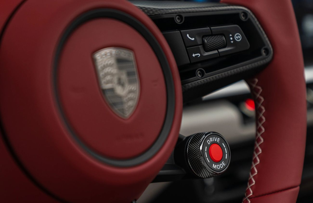Porsche 911 3.7L F6 Turbocharged Engine + T-Hybrid