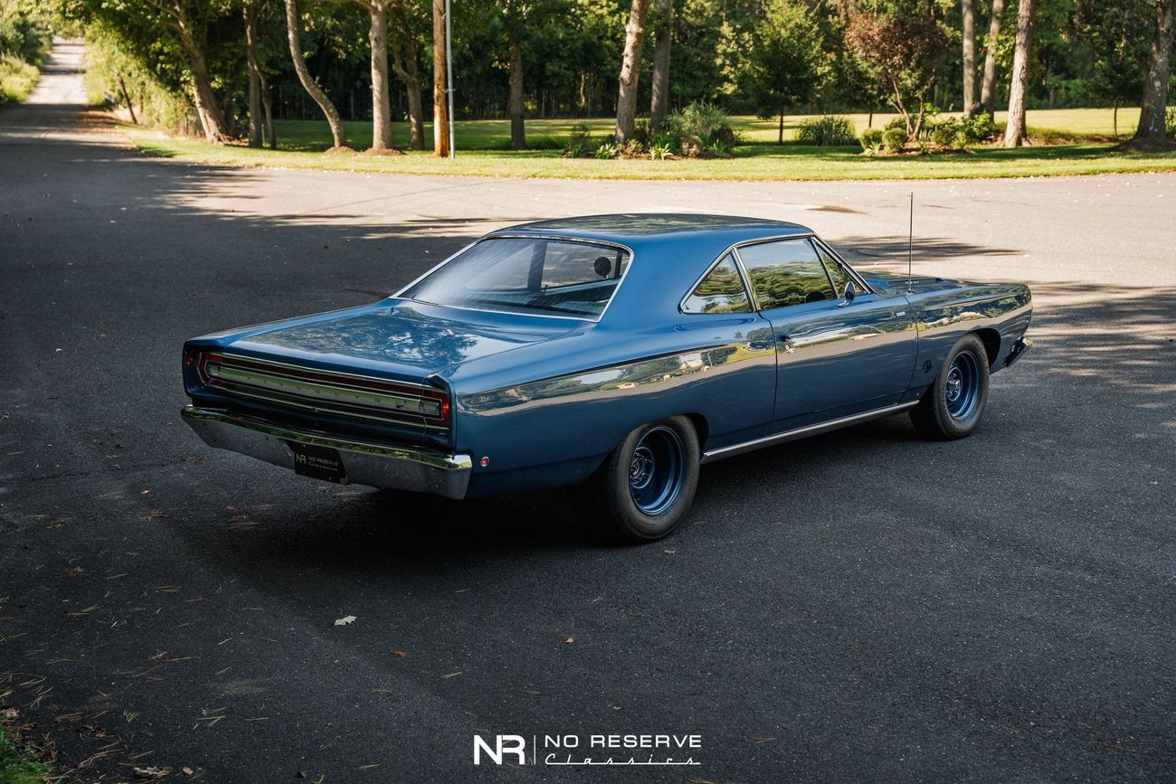 Plymouth Road Runner 426 Hemi Hellephant powered 1 of 1 Pro Touring Restomod