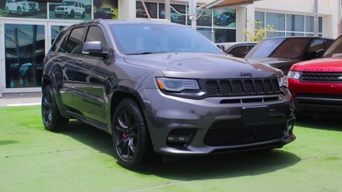 جيب جراند شيروكي SRT