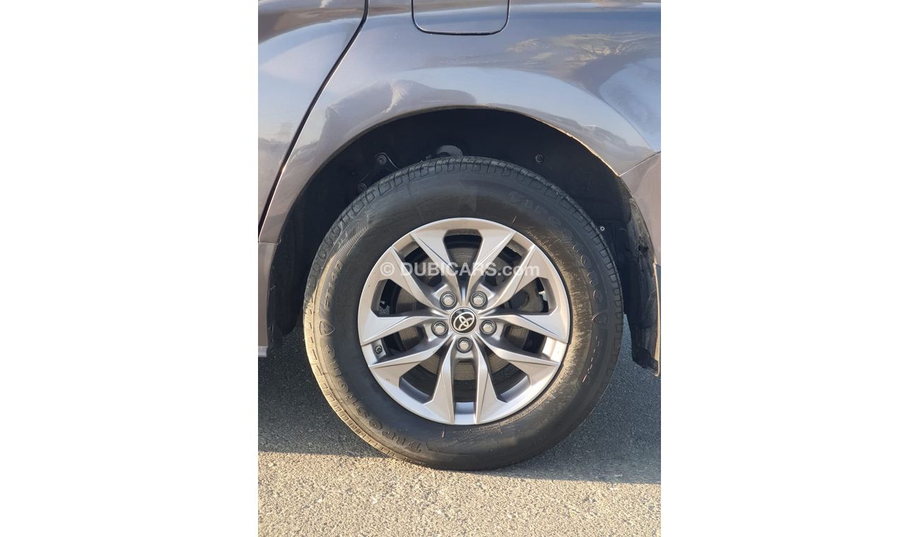 Toyota Sienna TOYOTA SIENNA HYBRID FULL OPTION 2021 MODEL