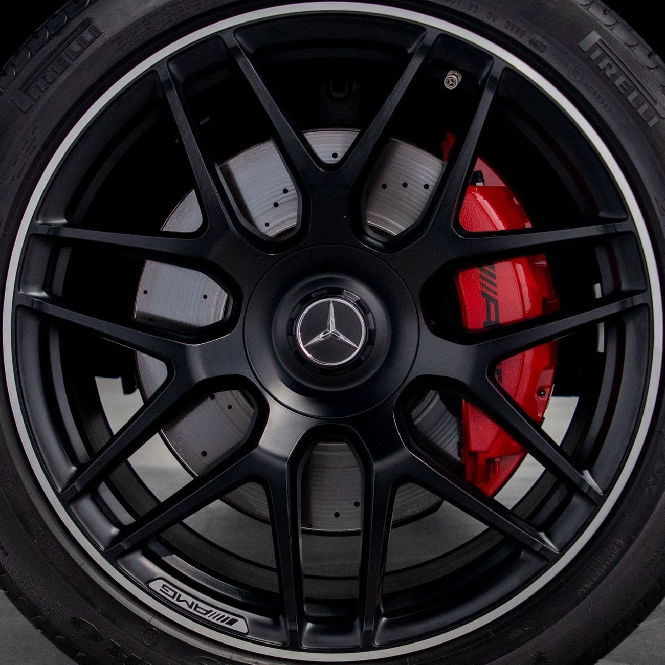 Mercedes Benz G63 AMG Double Night Package