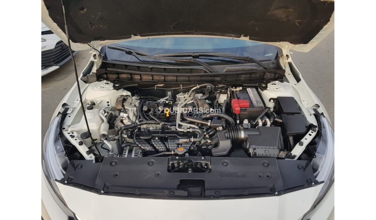 نيسان ألتيما 2022- Nissan Altima SR, 2.5L Petrol, Perfect Condition, Buy and drive