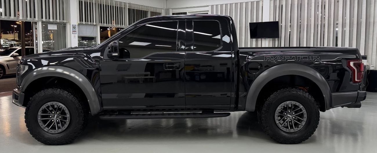فورد إف-150 رابتور GCC .. FSH .. Warranty .. Original paint .. V6 .. Top Range
