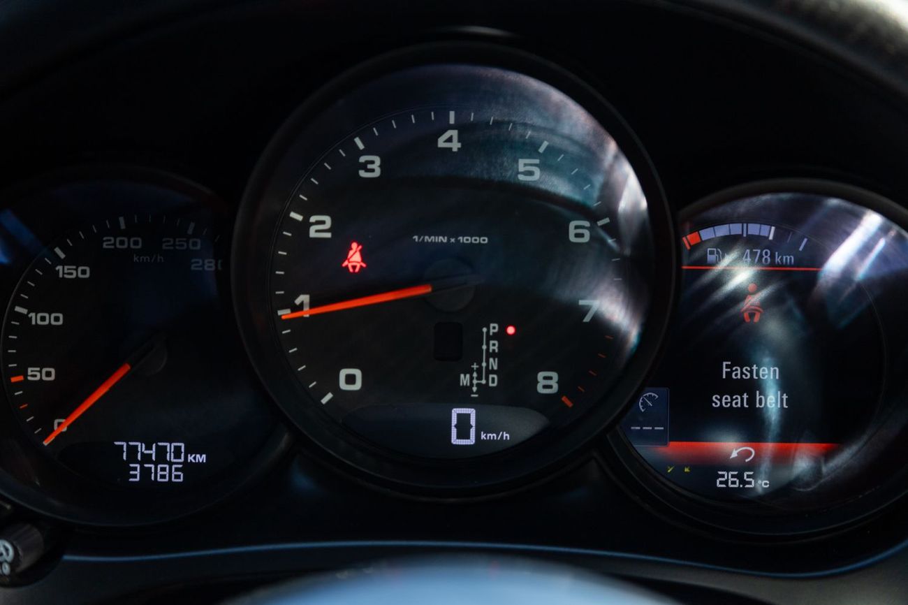 بورش ماكان Std 2.0L (252 HP)