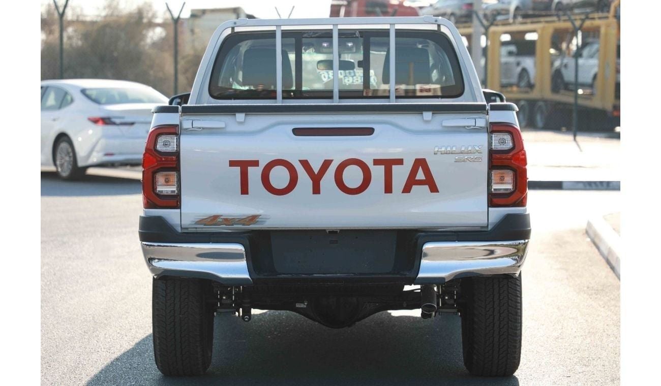 Toyota Hilux 2.7L HI - PLATINUM WHITE PEARL inside BLACK | Export Only