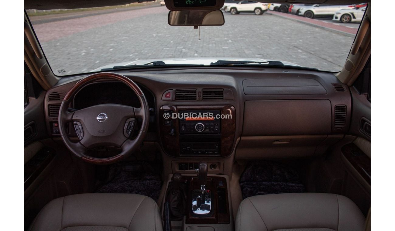 Nissan Patrol Super Safari