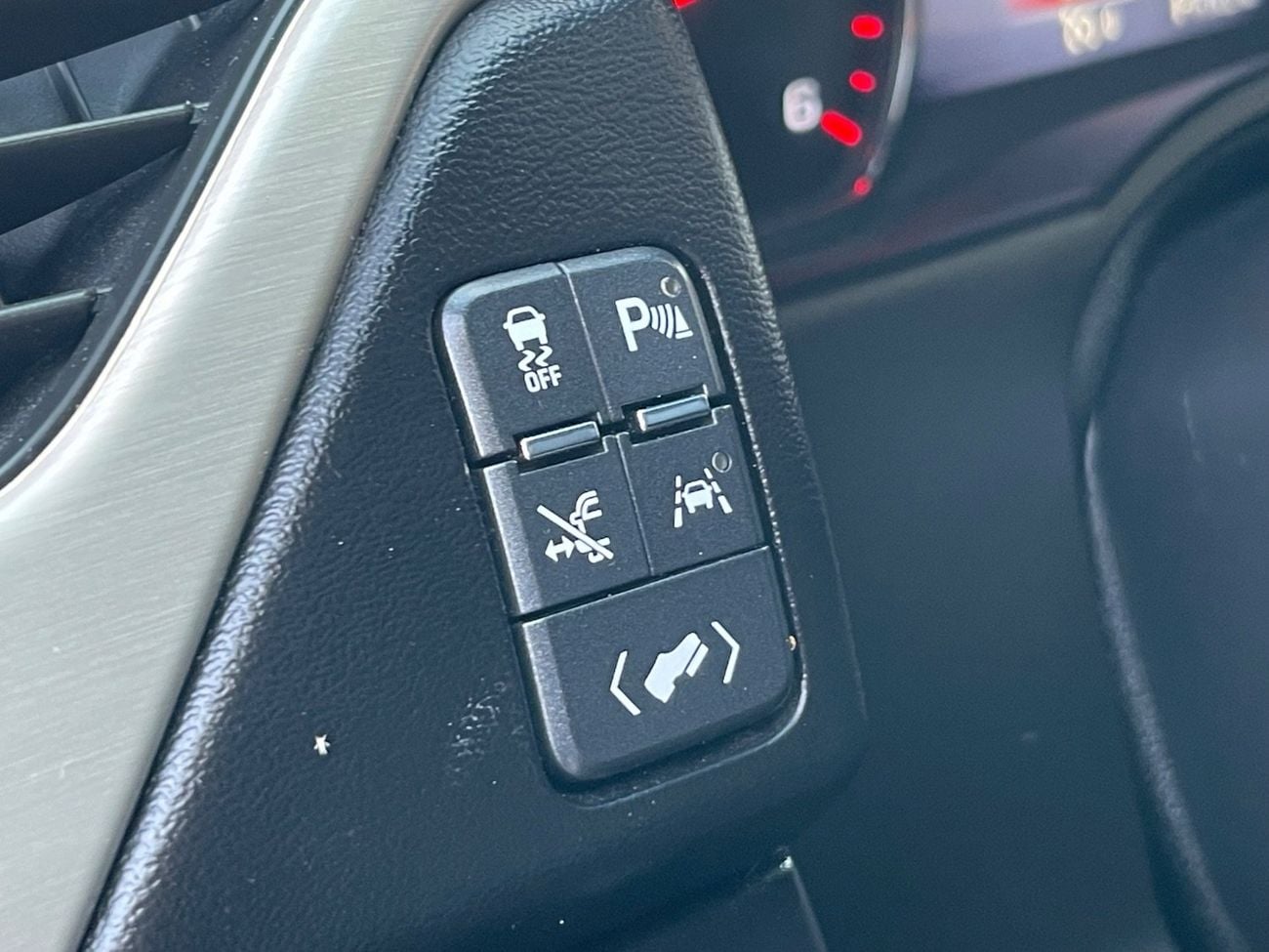 جي أم سي يوكون Denali 6.2L (8 Seater)