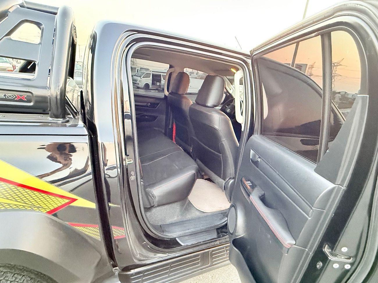 تويوتا هيلوكس