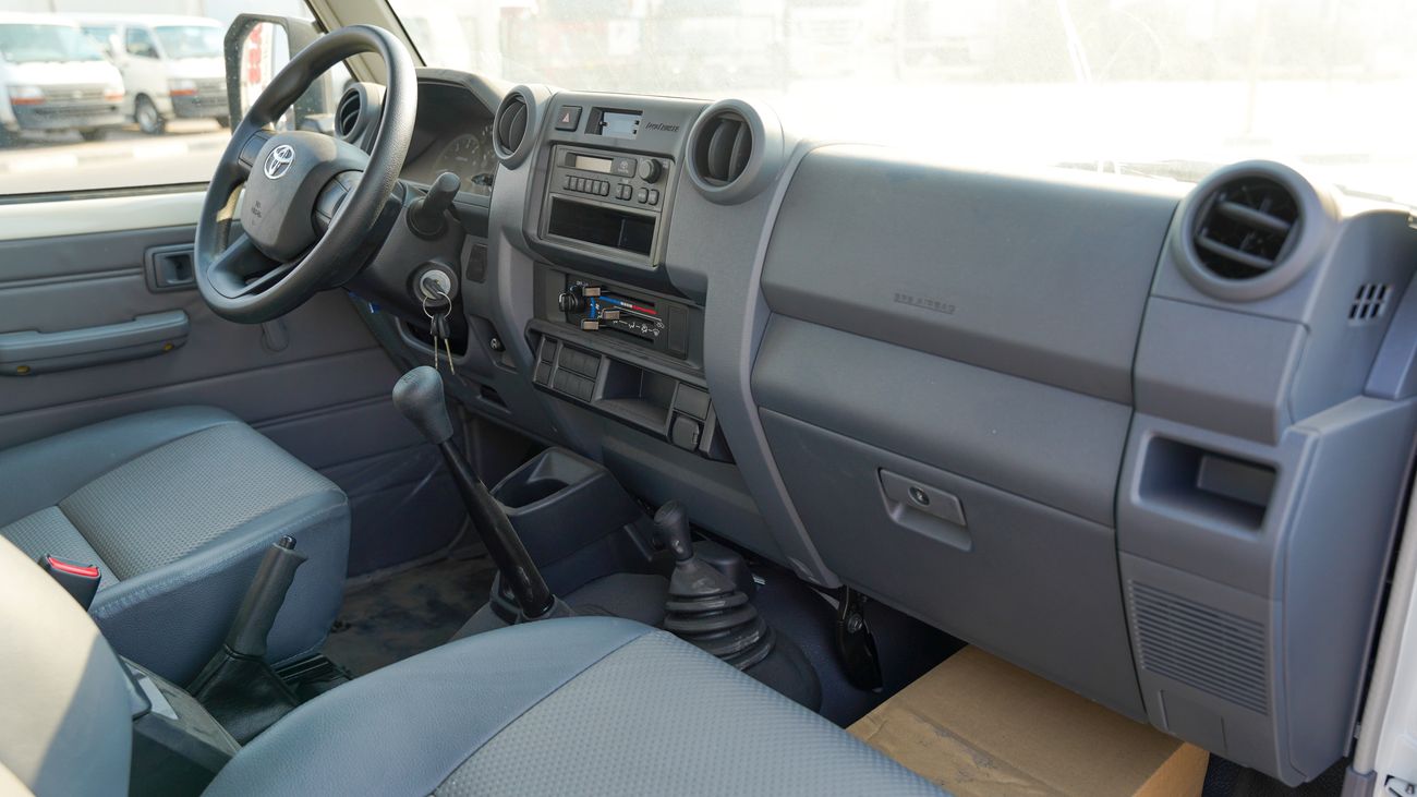 Toyota Land Cruiser Pick Up