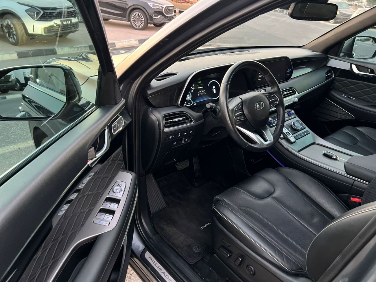 هيونداي باليساد 2022  Hyundai Palisade Calligraphy Edition Full Option Panoramic View - 360* 5 CAM - HUD - 3.8L  V6