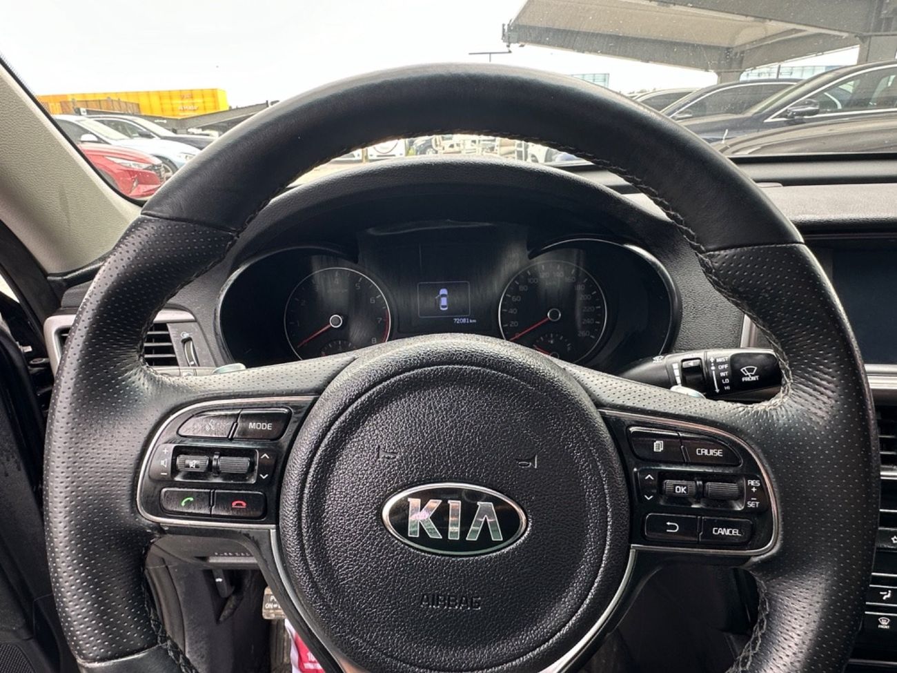 Kia Optima LX خاليه من الحوادث تقبل تصدير