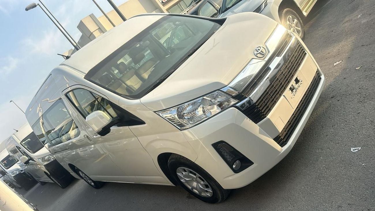 Toyota Hiace Diesel Engine ,2.8 Liter ,Left Hand Drive ,Automatic