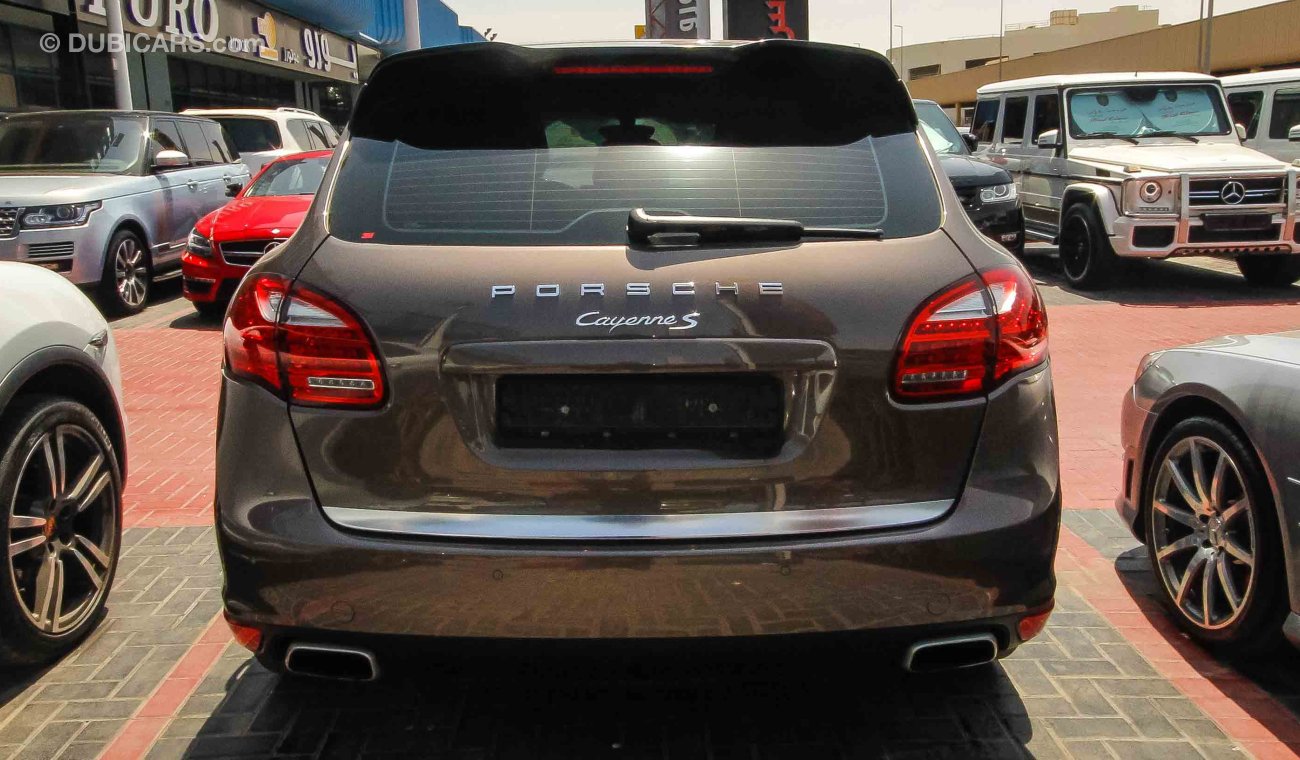 Porsche Cayenne S