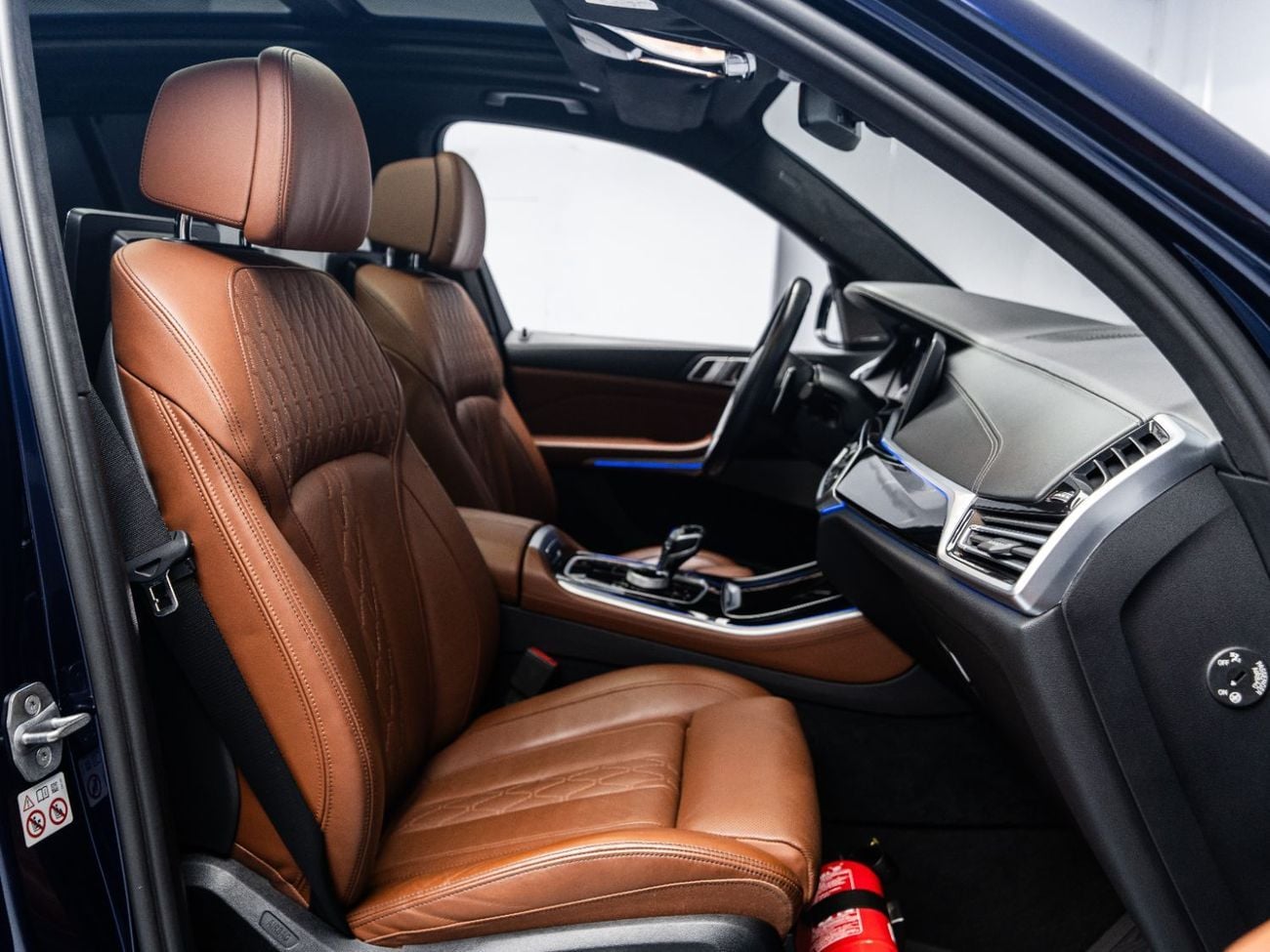 بي أم دبليو X5 M50i 4.4L 2022 BMW X5 M50i, 4.4L TC V8, AWD, 523 bhp, 8 Speed Automatic