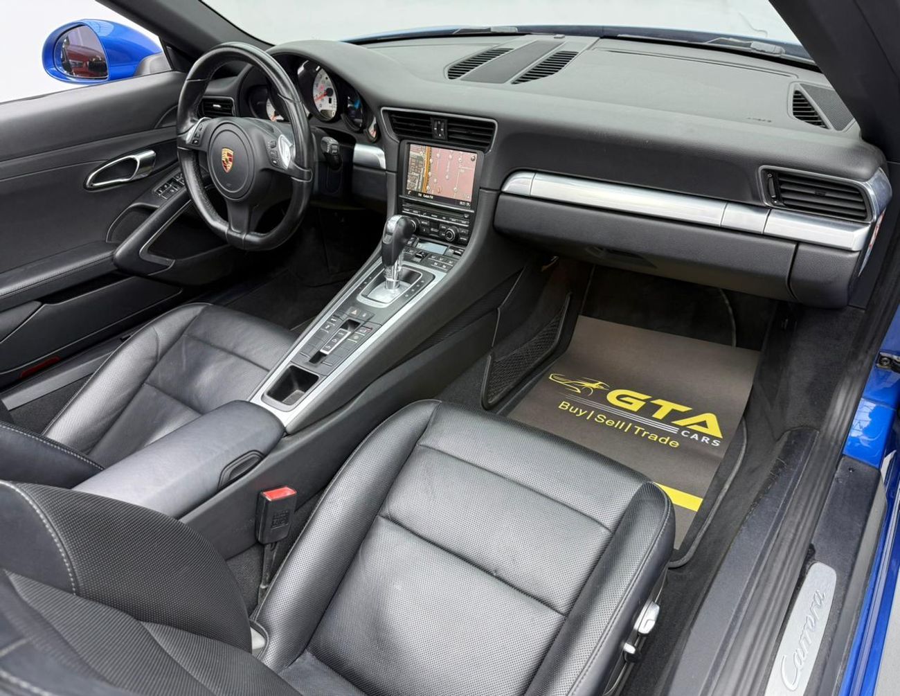 Porsche 911 Carrera 3.4L Convertible 2015 Porsche 911 Carrera, Service History, Excellent Condition, GCC