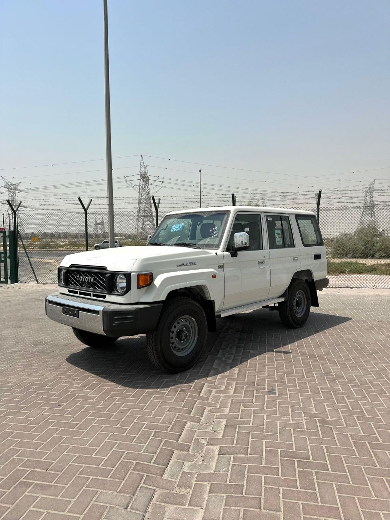 Toyota Land Cruiser 70 Toyota LC76 4.0L Petrol Basic Manual 2025 Model