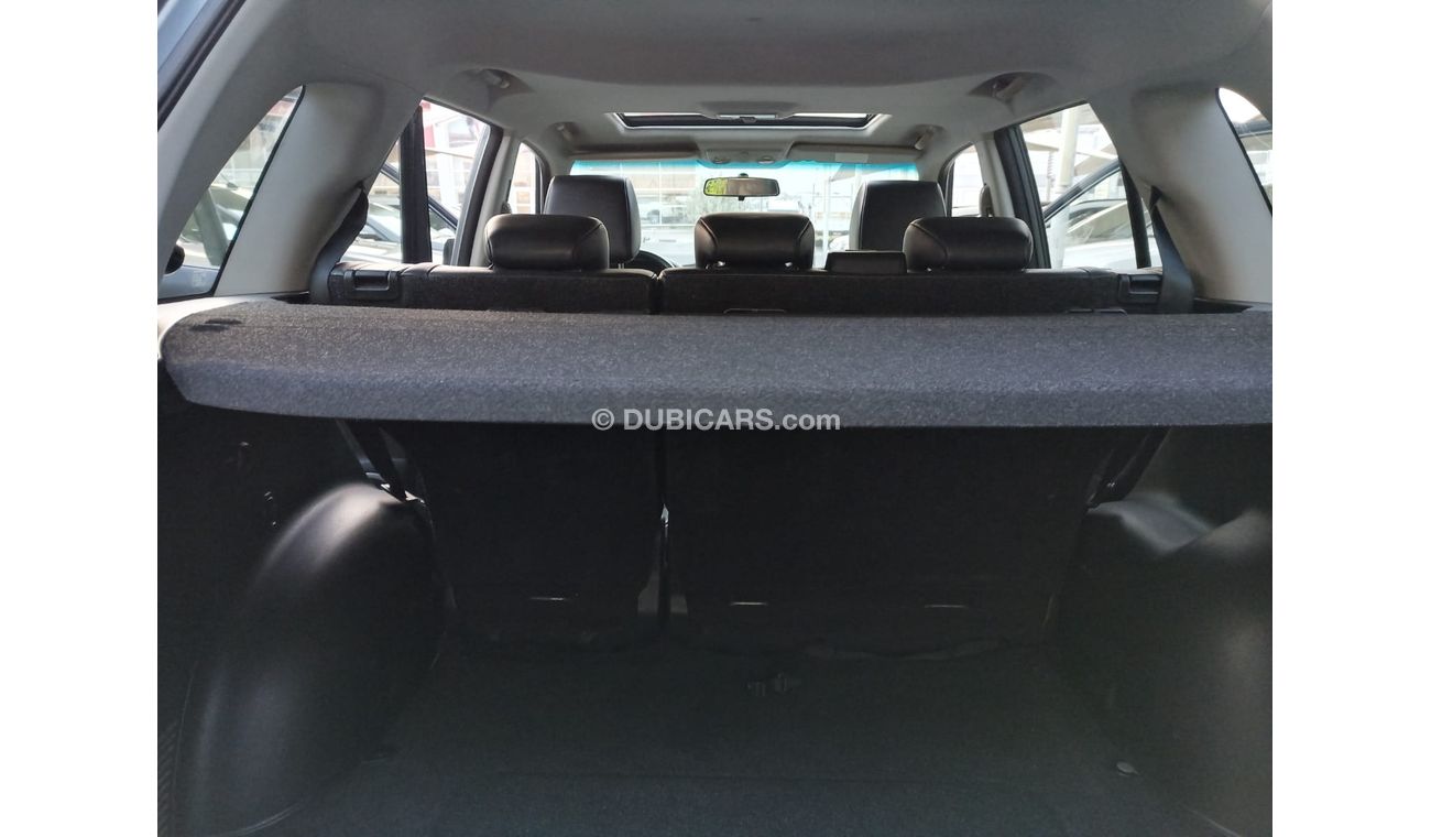 Suzuki Vitara Model 2008 coupe, gray color, imported from Canada, number one, leather hatch, cruise control, in ex