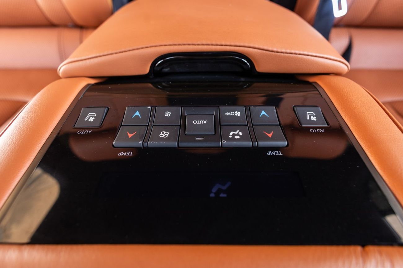 Lexus LX 570 Sport 5.7L