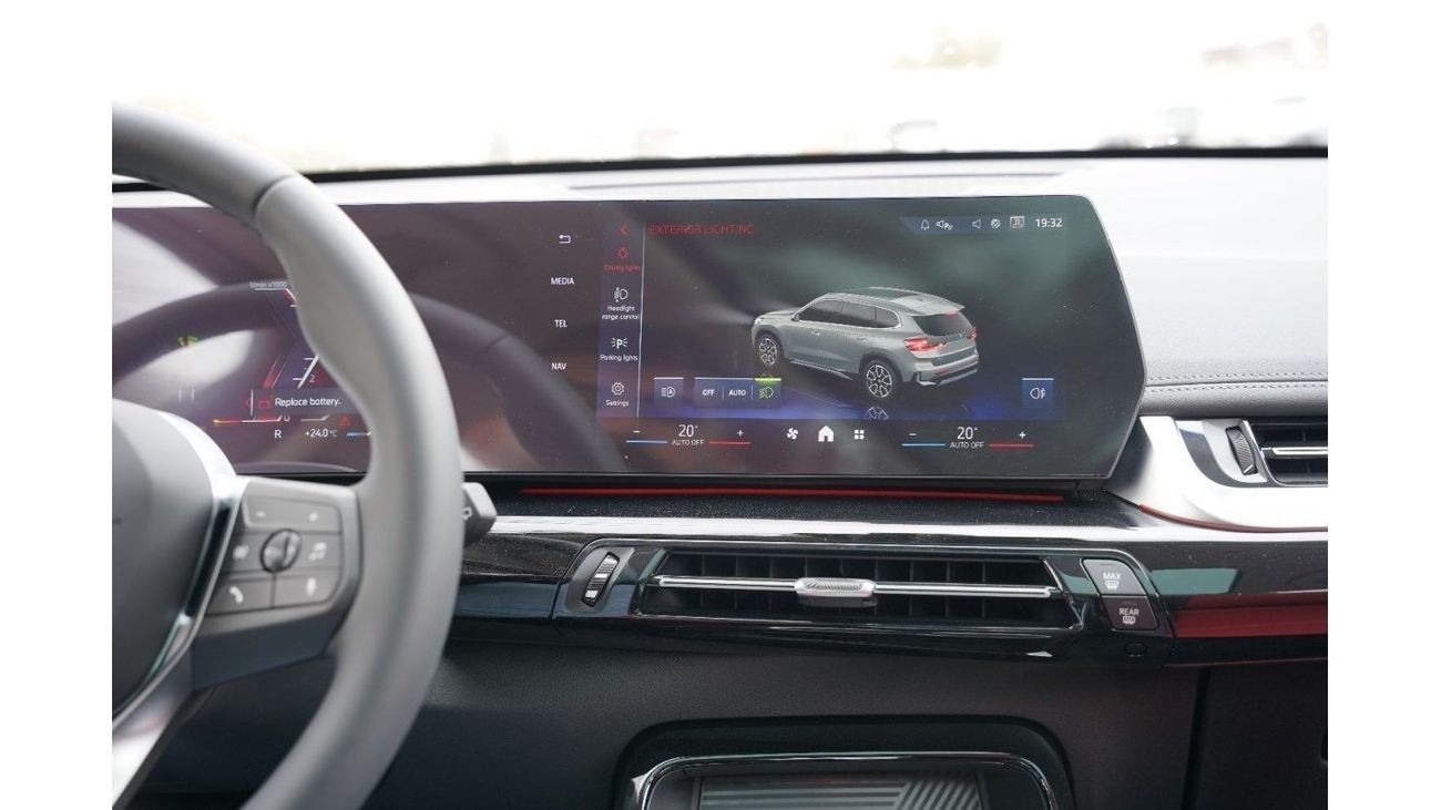 BMW X1 2024 BMW X! S-Drive 20 i Gray Night Edition 0Km