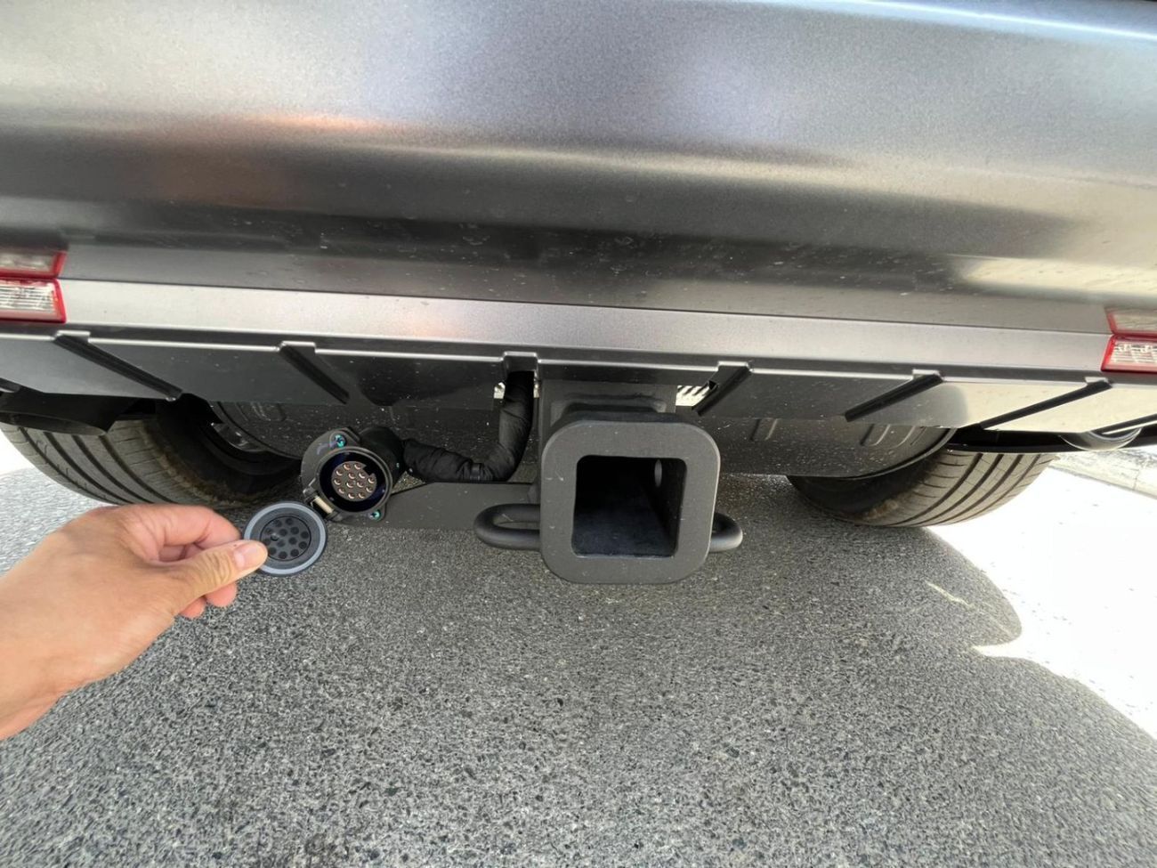 بي واي دي ليوبارد 8 أعلى طراز