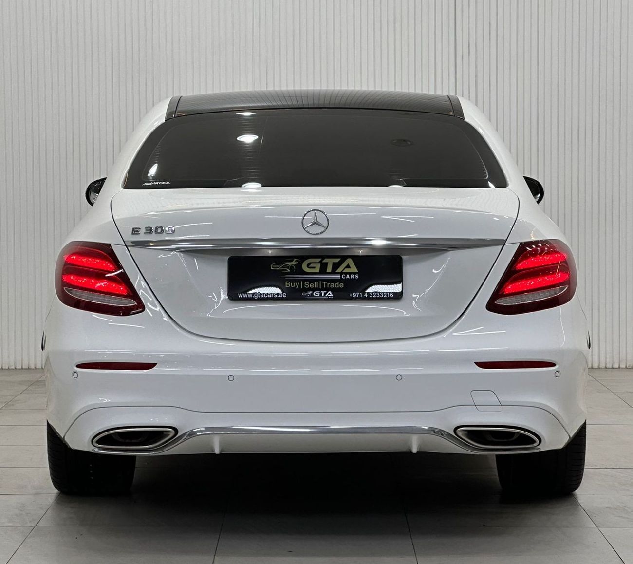 مرسيدس بنز E300 2019 Mercedes Benz E300 AMG, July 2024 Mercedes Warranty, Full Options, GCC