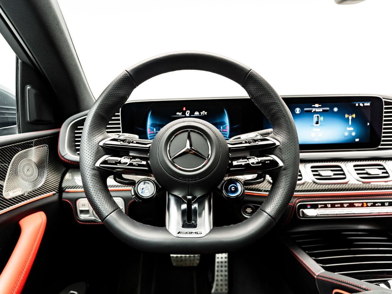 Mercedes-Benz GLE 53 AMG Premium + 3.0L 2025 Mercedes GLE53 AMG, 2030 Mercedes Warranty, Low KMs, GCC