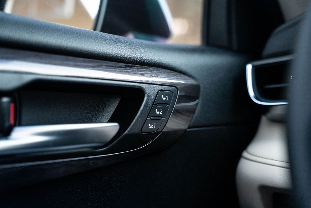 Toyota Highlander 2.5L Hybrid VXR (AWD) VXR 2023 Agency Warranty Full Service History GCC 2.5L Hybrid