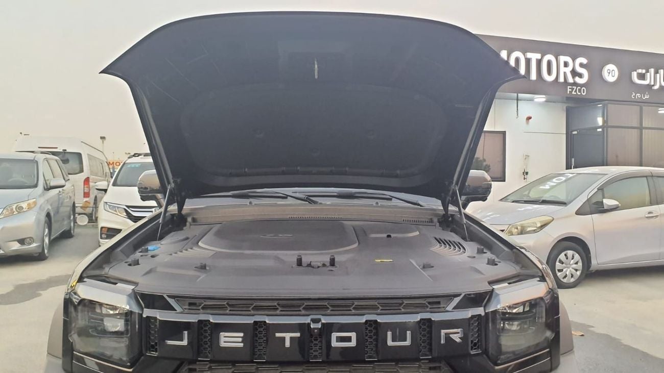 جيتور T2 JETOUR T2 2.0L | 5-Seater | Elegant Black Exterior & Premium Beige Interior
