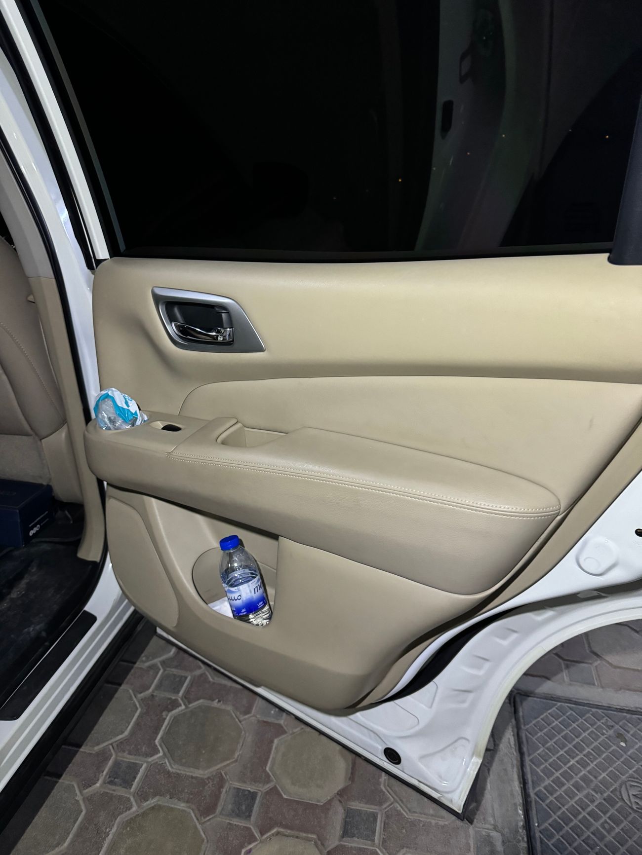 Nissan Pathfinder SV